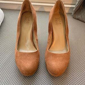 Naturalizer Women's Brown Suede Heels